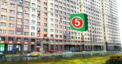 Торговая площадь (580 м)