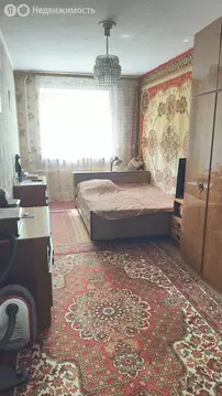 3-комнатная квартира: Хабаровск, Локомотивная улица, 12 (55 м)