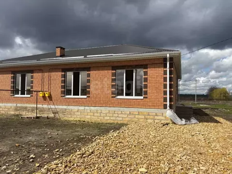 Дом в Ставропольский край, Михайловск Шпаковский район, ул. Вячеслава ...