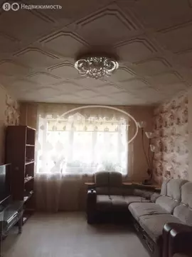 3-комнатная квартира: Губаха, Октябрьский проспект, 16 (64.7 м)