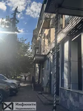 5-комнатная квартира: Ставрополь, проспект Карла Маркса, 1 (95.8 м)