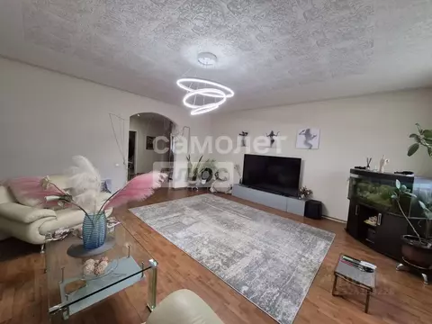 4-к кв. Волгоградская область, Волгоград ул. 50 лет Октября, 30 (155.7 ...