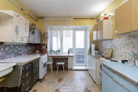 Комната Тюменская область, Тюмень ул. Республики, 216 (12.4 м)