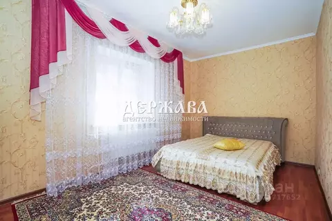 Коттедж в Белгородская область, Старый Оскол Дубрава мкр, 2 кв-л, 3 ...