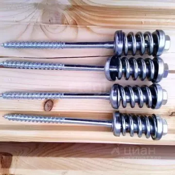 Дом в Башкортостан, Чишминский район, Алкинский сельсовет, с. Салихово ...