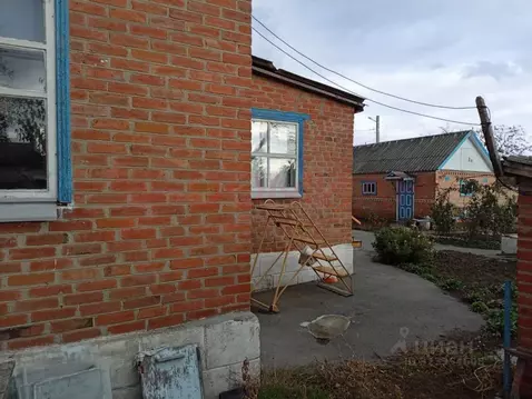 Дом в Ростовская область, Октябрьский район, Красюковское с/пос, ...