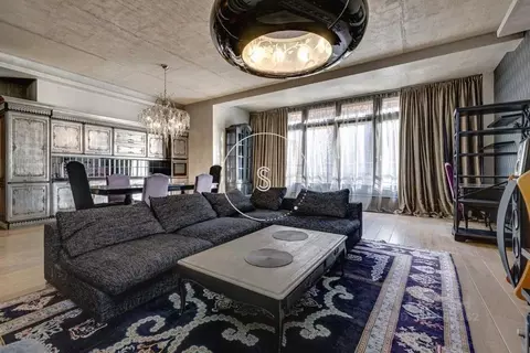 3-к кв. Москва Трубная пл., 2 (150.0 м)