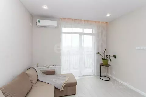 Студия Тюменская область, Тюмень ул. Краснооктябрьская, 16 (22.5 м)