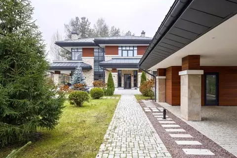 Дом в Ленинградская область, Всеволожский район, Колтушское городское ...