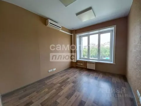 Офис в Новосибирская область, Новосибирск Фабричная ул., 55 (82 м)