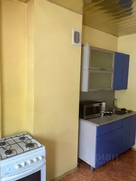 2-к кв. Волгоградская область, Волгоград Донецкая ул., 14 (69.9 м)