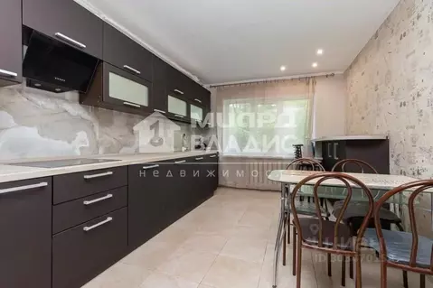 Дом в Омская область, Омск ул. Ульяновская подстанция, 1 (85 м)