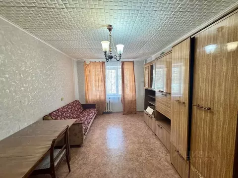 1-к кв. Кировская область, Киров ул. Защитников Отечества, 151 (29.1 ...