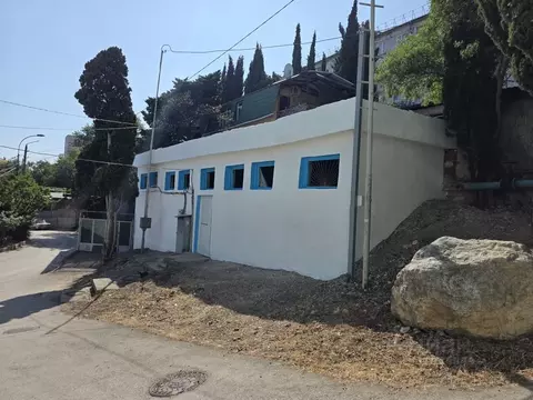 Торговая площадь в Крым, Ялта муниципальный округ, Кореиз пгт ул. ...