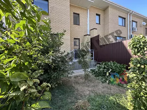 Таунхаус в Калмыкия, Элиста Ипподромная ул., 87 (113 м)