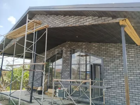 Дом в Астраханская область, Приволжский район, с. Осыпной Бугор ...