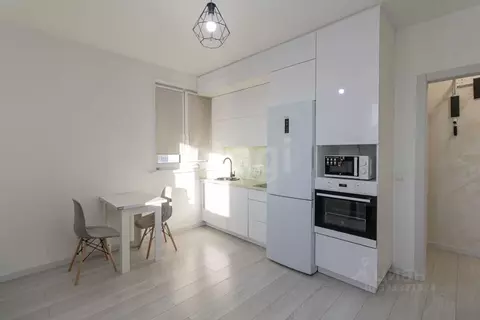 2-к кв. Тюменская область, Тюмень ул. Парада Победы, 13 (49.0 м)