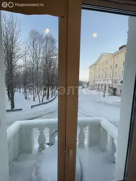 2-комнатная квартира: Мончегорск, проспект Металлургов, 18 (55 м)