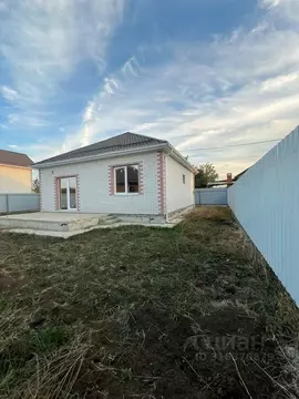 Дом в Краснодарский край, Динской район, Южно-Кубанское с/пос, пос. ...