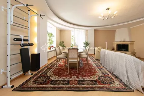 3-к кв. Томская область, Томск ул. Белинского, 42 (152.6 м)