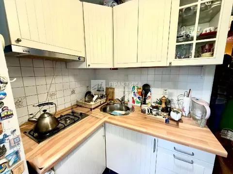 Продается 2-комнатная квартира