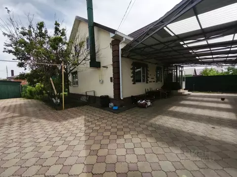 Дом в Ростовская область, Батайск Сальская ул. (175 м)