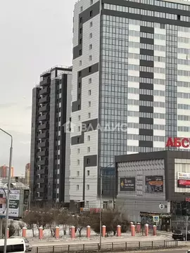 2-к кв. Бурятия, Улан-Удэ ул. Бабушкина, 1к5 (65.5 м)