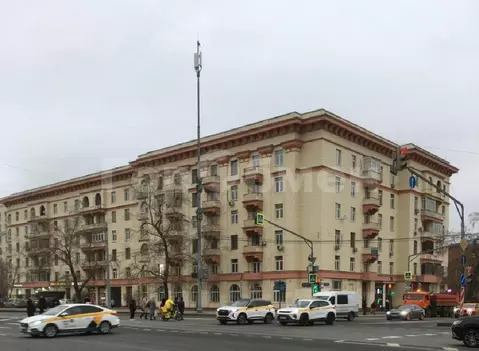 Продается 3-комнатная квартира