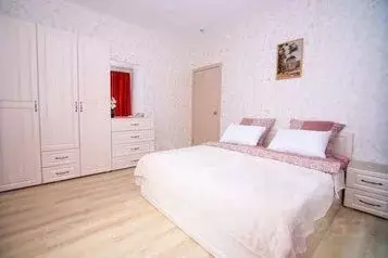 2-к кв. Пермский край, Пермь ул. Революции, 48В (60.0 м)