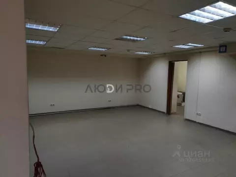 Помещение свободного назначения в Саратовская область, Саратов ул. ...