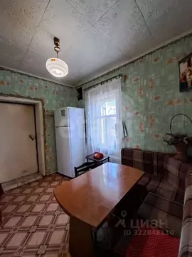 Дом в Саратовская область, Балашовский район, с. Тростянка Школьная ...