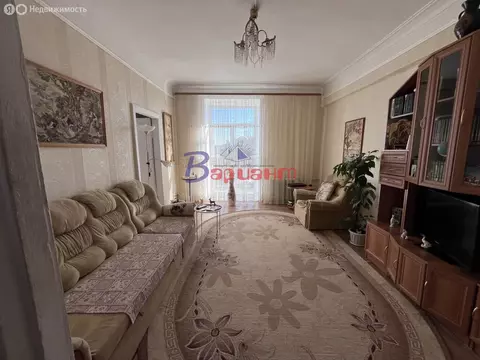 2-комнатная квартира: Чебаркуль, улица Ленина, 38 (50 м)