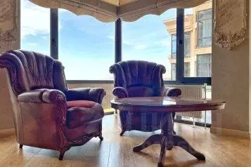 3-к кв. Ставропольский край, Кисловодск ул. Шаумяна, 31/33 (130.0 м)