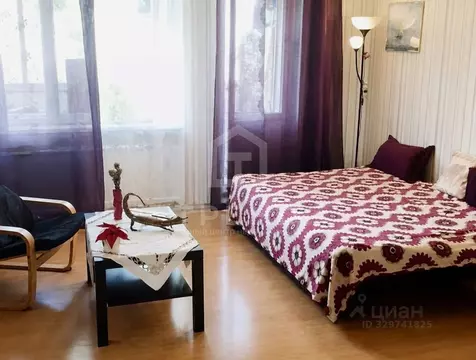 3-к кв. Санкт-Петербург ул. Сикейроса, 15К1 (58.0 м)