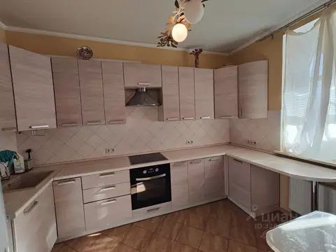 2-к кв. Москва пос. Коммунарка, ул. Липовый Парк, 9 (60.0 м)