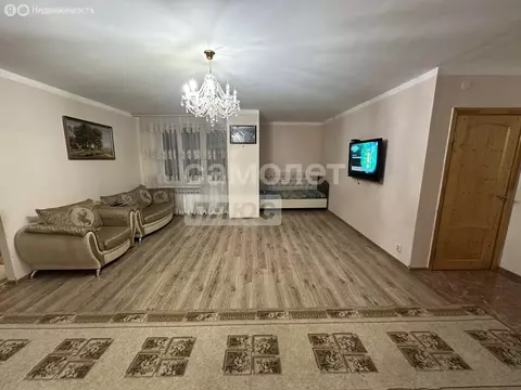 3-комнатная квартира: Нальчик, район Предгорный, Московская улица, ...