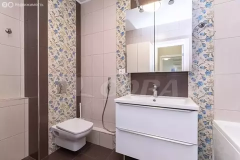 2-комнатная квартира: Тюмень, улица Ю.-Р.Г. Эрвье, 32к1 (45 м)