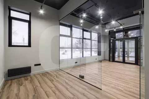 Офис в Москва ул. Хамовнический Вал, 36С2 (215 м)