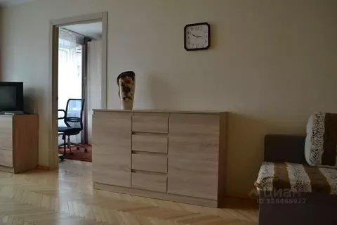 3-к кв. Москва ул. Юных Ленинцев, 105К1 (52.0 м)