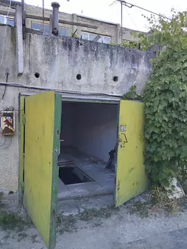 Гараж в Крым, Алушта ул. Октябрьская (20 м)