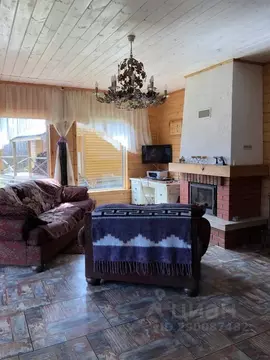 Дом в Ленинградская область, Выборгский район, Полянское с/пос, пос. ...