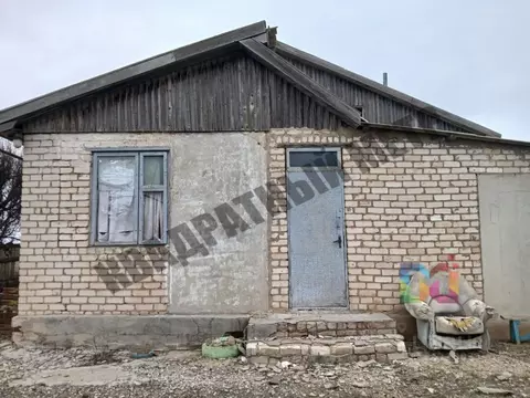 Дом в Калмыкия, Октябрьский район, пос. Иджил Северная ул., 4 (85 м)