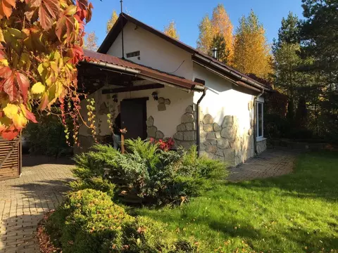 Дом в Ленинградская область, Тосненский район, Форносовское городское ...