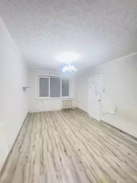 2-к кв. Красноярский край, Красноярск просп. Металлургов, 49 (44.0 м)