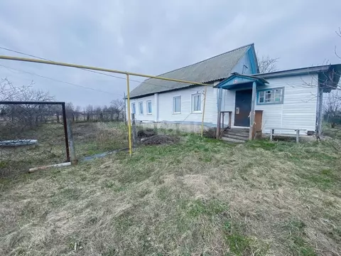 Дом в Мордовия, Лямбирский район, Болотниковское с/пос, с. Болотниково ...