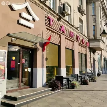 Торговая площадь (458 м)