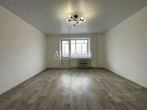 3-к кв. Белгородская область, Старый Оскол Жукова мкр, 47 (61.6 м)