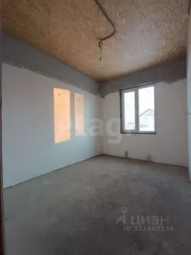 Дом в Оренбургская область, Оренбургский район, Весенний сельсовет, ...