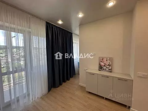 Студия Иркутская область, Иркутск ул. Варламова, 104/1 (30.0 м)
