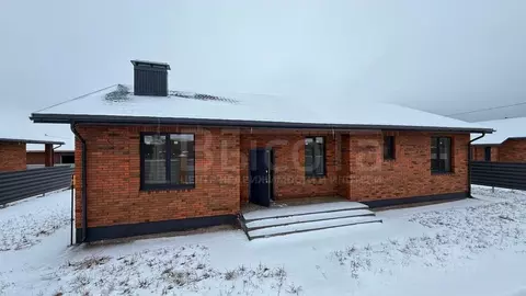 Дом в Воронежская область, Рамонский район, Новоживотинновское с/пос, ...